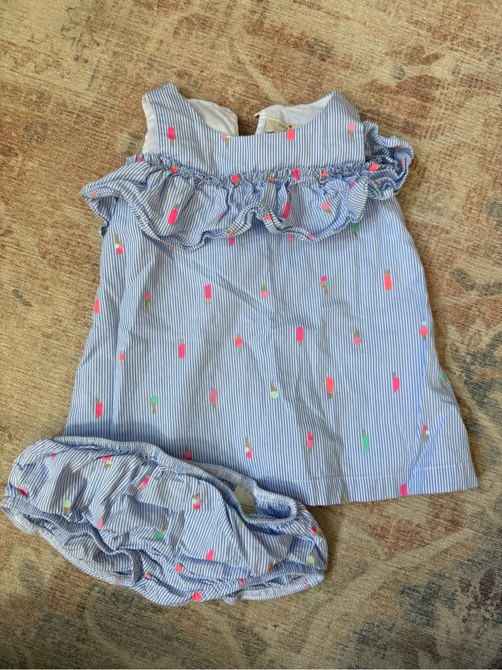 Kate Spade popcicle ice cream outfit